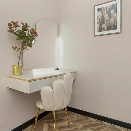 Апартаменты Jasny I Elegancki Pastelowa Z Parkingiem By Renters *