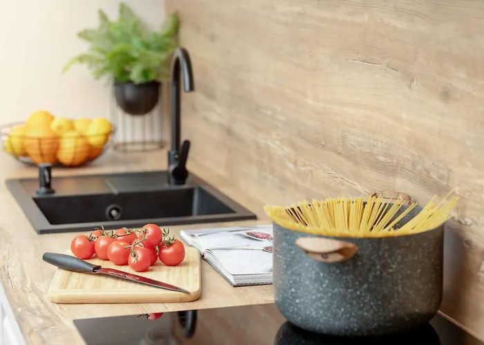 Jasny I Elegancki Pastelowa Z Parkingiem By Renters *